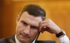 Владимир кличко поразил британских журналистов координацией (видео). Klichko Zelenskij Otpustil Situaciyu V Stolice I Poruchil Ee Bogdanu Ukrainskaya Pravda