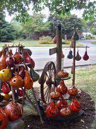 Birdhouse Gourds For Sale Pin By Susan Welch On Gourds Craft Fairs Booth Gourds Gourds Birdhouse