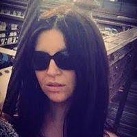 Anna Halgas's Instagram, Twitter & Facebook