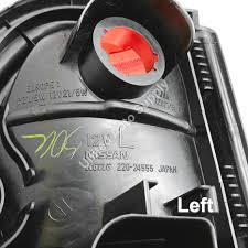 Melihat penalaan foto nissan murano z51, walaupun dalam rupa, anda boleh melihat peningkatan. Nissan Tail Lamp Left Right Unit For Ad Resort Y10 26559 60r00 26554 60r00