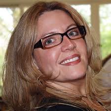 Valerie Blackwell's Instagram, Twitter & Facebook