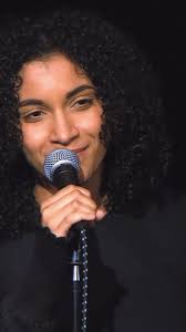 Sonya Everett's Instagram, Twitter & Facebook