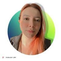 Monica Pinzon's Instagram, Twitter & Facebook