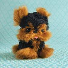 Everyone loved making them and the 7 year old took the puppy and little carrier she made with her everywhere she went. Amazon Com Klutz Pom Pom Puppies Craft Kit Chorba April Toys Games
