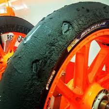 Aragon Gp Race Parc Ferme Dani Pedrosa S Tyre After The Race In 2020 Honda Michelin Tires Motogp