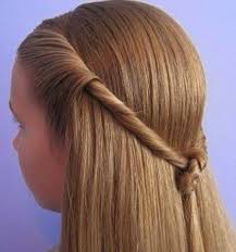 Corte de cabello para niño con un cabello con muchos rulos. Fotos De Cortes De Pelo Para Nina Otono Invierno 2020 2021 Modaellas Com