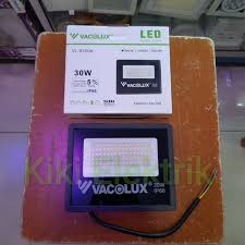 Teknologi led (light emitting diode) kini memang semakin banyak digunakan di banyak jenis lampu. Jual Lampu Sorot Led 30 Watt Vacolux Garansi 1 Tahun Flood Light 30w Bisa Outdoor Dan Indoor Terbaru Juni 2021 Blibli