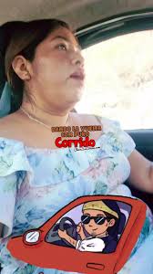 Mujer Va Y Ven Merida Manejando