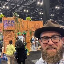 Chris Markgraf's Instagram, Twitter & Facebook