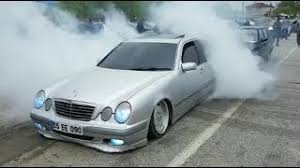 Lastik Yakma Mercedes E200 Kompresor Youtube