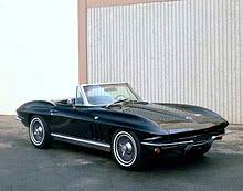 With seven speeds, the shifter gate gets confusing in its top gears. Chevrolet Corvette C2 Wikipedia