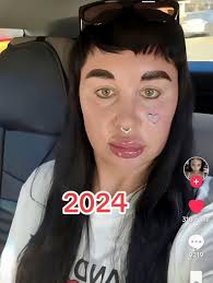 Maria Fallas (@MariaFailures)