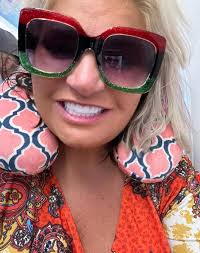 Has anyone gone to Bionic Smiles in Las Vegas?