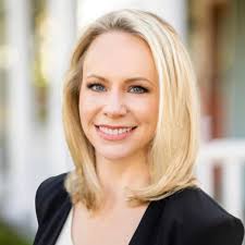 Lexie Rigden, Esquire profili