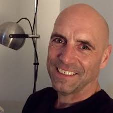 Ehsan Artan op LinkedIn: #nieuweuitdaging #kwaliteitindezorg  #beleidsmedewerker #managementindezorg…