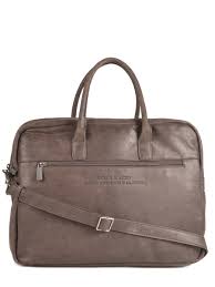 Comme neuve , mallette arthur et aston en cuir marron , top qualité et robuste un soufflet et 2 comprtiments zip 38 x 2 x 9 cm. Arthur Et Aston Business Sleeve 1438 23 On Edisac Com