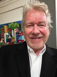 As a Raven Lake Cottager for 25 years+, I'd like to share this weeks  article from The Hamilton Spectator highlighting my Art Gallery and my  family's 100 Anniversary in the Arts. Please