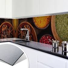 Kuchenruckwand Alu Dibond Silber Gewurze Fliesenspiegel Verkleiden Spritzschutz Wandverkleidung Fur Die Kuche Kuchenruckwand Kuche Kuchen Design