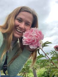 Can peonies be propagated from stem cuttings?