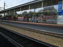 Alhamdulillah korban ditemukan 30 kilometer dari titik awal, di daerah lenteng agung atau di wilayah polsek jagakarsa, ujar maruli ketika. Stasiun Lenteng Agung Wikipedia Bahasa Indonesia Ensiklopedia Bebas