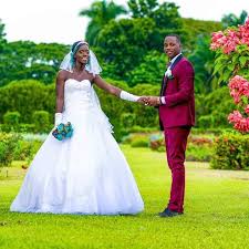She ran track at the university of. Elaine Thompson Ties The Knot