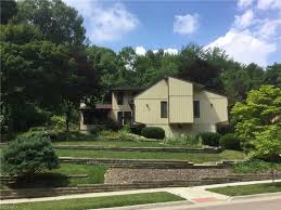 990 kingswood dr akron oh 4 bed 3