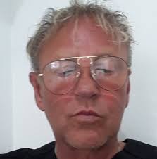 Should I bring my own golf clubs or rent them when playing at Mayakoba in  Mexico?