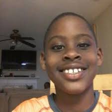 Davion Moore (@davionmoore07)