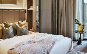 Discover the best curtain ideas for bedroom windows to elevate your space. Neutral Bedroom Ideas Neutral Bedroom Colours Luxdeco