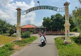 Begitu juga jika anda diberi sesuatu hartanah oleh ibu bapa, saudara ataupun tunang anda, pertukaran perlu dilakukan. Ada Kisah Pusaka Di Balik Penamaan Dusun Blewah Wonogiri Solopos Com