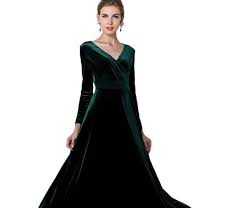 Il look delle feste cerca nuove espressioni, ma non può prescindere da un dress code che narra l'essenza stessa della festa, la luce e i bagliori che … Ø®Ù„Ø¹ Ù„Ù‡Ø§ ÙƒØ°Ø§Ø¨ Vestiti Per Feste Eleganti Pleasantgroveumc Net