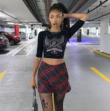 Professional rocker, singer songwriter, clothing designer and philanthropist. A Guide To Alt Fashion The Latest Trend On Our Fyps Cr Fashion Book