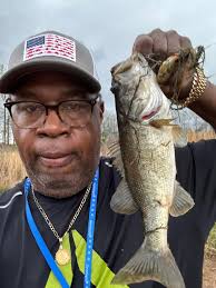 Fishing in North Georgia with Choppo and Zooom Magnum Black Tickworm