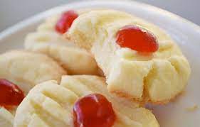 Add a few sprinkles to the top of each cookie. Tara Lima Coelho S Whipped Shortbread Dinner With Julie