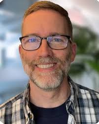 Jonathan Gray's Instagram, Twitter & Facebook