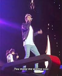 I know this is a feeling that i just can't fight, you're the first and last thing on my mind, you make me wanna love, you . Niall And Harry Make Me Strong Better Than Words Niall Dick Grab Masterpost