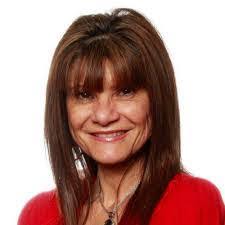 Cheryl Durnin's Instagram, Facebook & TikTok