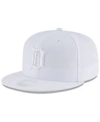 New Era Detroit Tigers White Out 59fifty Fitted Cap Reviews Sports Fan Shop By Lids Men Macy S In 2021 Fitted Caps New Era Mens Hats Baseball