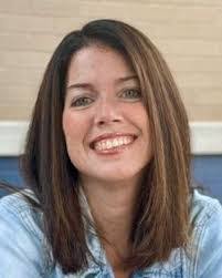 Lisa Kelchner's Instagram, Twitter & Facebook