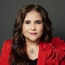 Gloria Patty's Instagram, Twitter & Facebook