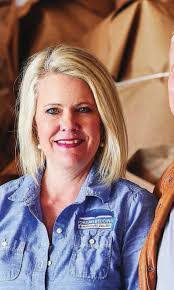 Stacey Mosher's Instagram, Twitter & Facebook