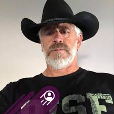 How is Utah only a 3.5 point favorite this week? They'll destroy BYU 41-17!