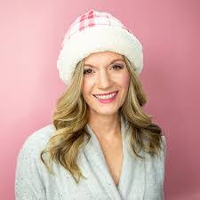 Desiree Halstead's Instagram, Twitter & Facebook