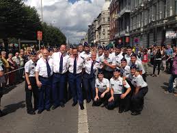 Politie antwerpen | lokale recherche. Netwerk Diversiteit Extra Zichtbaar Op Antwerp Pride Politiezone Antwerpen