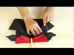 Les principaux fournisseurs sont le la chine, letaïwan, chine et le l'italie qui couvrent respectivement 96%, 1% et 1% des expéditions de pliage avec 2 pliage de serviettes en papier 2 couleurs. Ava Pliage De Serviette Le Papillon Youtube