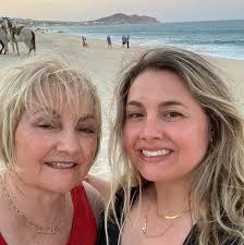 🐩🐶🐈 If anyone's looking for a dog walker for check ins