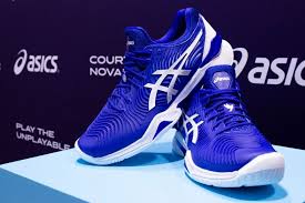 Novak đoković i filip krajinović igrali su protiv najjačeg kanadskog sastava, denisa šapovalova i … Novak Djokovic Unveils Signature Asics Tennis Shoe In Melbourne Man Of Many