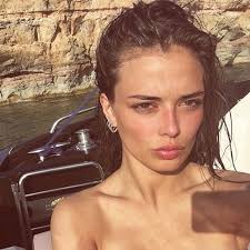 Ayrıca yayın akışı, uydu bilgileri ve iletişim adreslerine de ulaşın. Ibiza Da Kokainliyken Ferrari Yle Kaza Yapip Ozel Jetle Kacmaya Calisirken Yakalanan Manken Elif Aksu Eksi Seyler