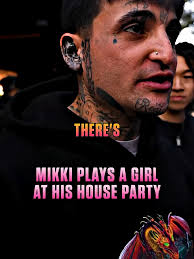 Mikki's CRAZY getaway story after a gambling session 😱 #poker #gambli...