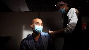 Bir yan etki, bir ilaca normal dozlarda alındığında istenmeyen bir tepkidir. Qom1 Ktztl0zem